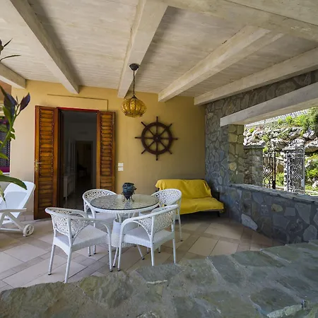 Agriturismo Fattoria Terranova SantʼAgata sui Due Golfi Extérieur photo